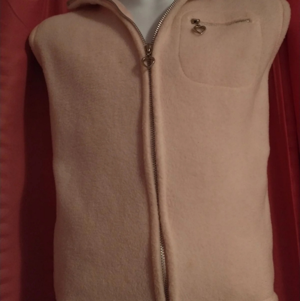 InDesign girls vest